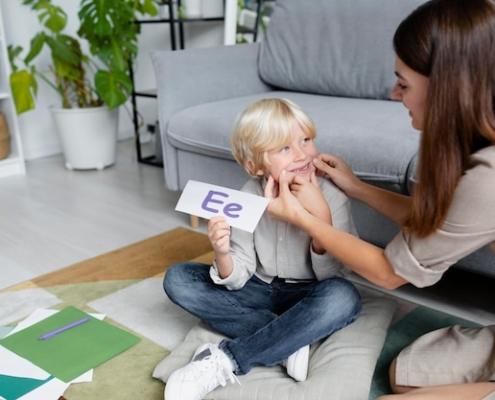 Logopeda infantil Cuándo y por qué acudir al especialista